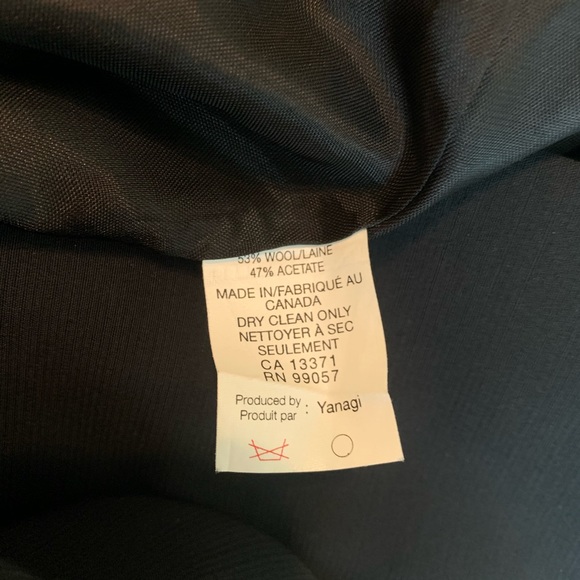 Black long coat - Picture 7 of 7